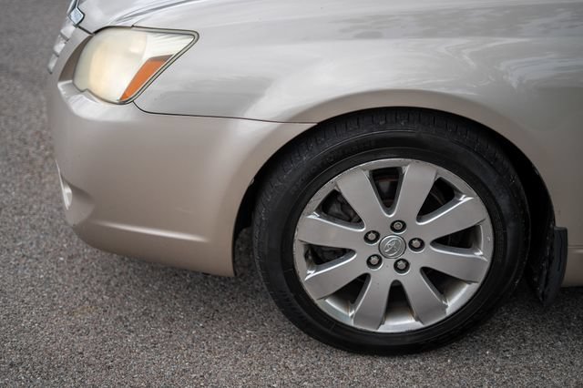Used 2006 Toyota Avalon XL FWD image 9