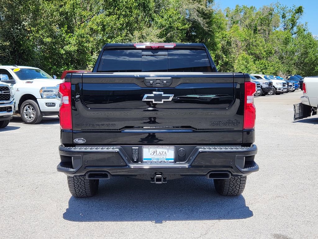 Used 2024 Chevrolet Silverado 1500 High Country w/ Midnight Edition AWD/4WD image 5