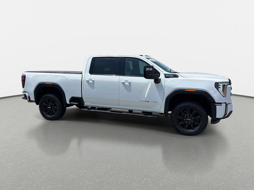 Used 2024 GMC Sierra 2500 AT4 w/ Technology Package AWD/4WD image 3
