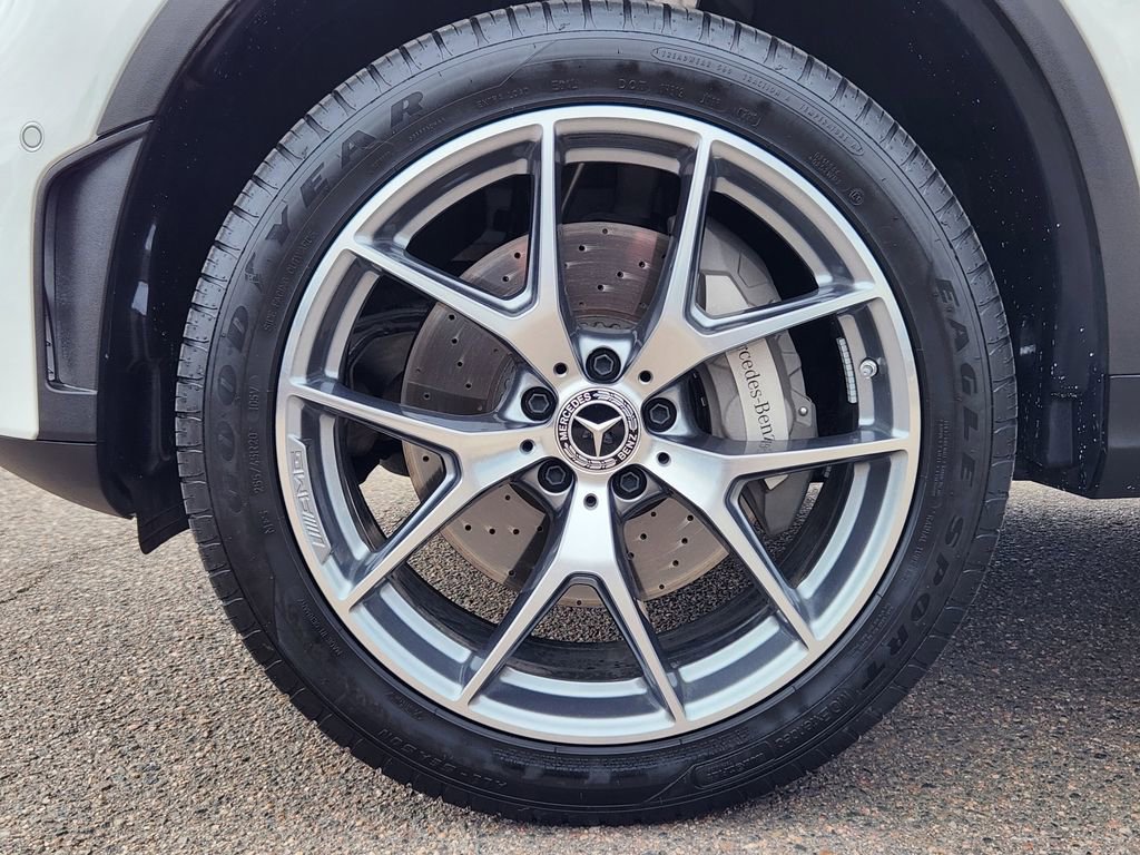 Used 2023 Mercedes-Benz GLC 300 4MATIC Coupe image 10