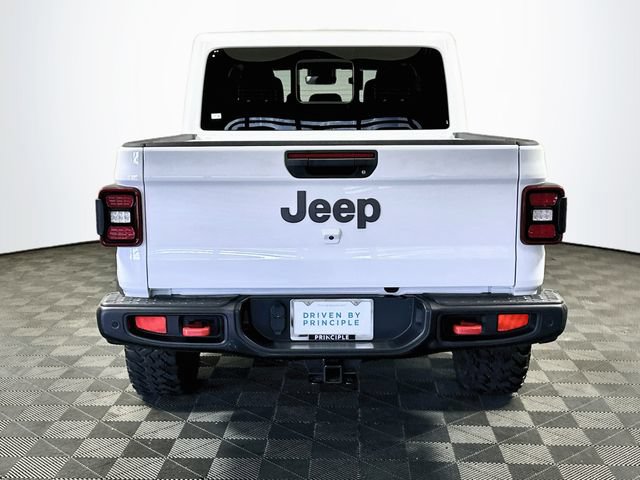 Used 2021 Jeep Gladiator Rubicon AWD/4WD image 7