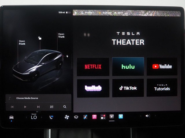 Used 2026 Tesla Model Y Long Range RWD image 45