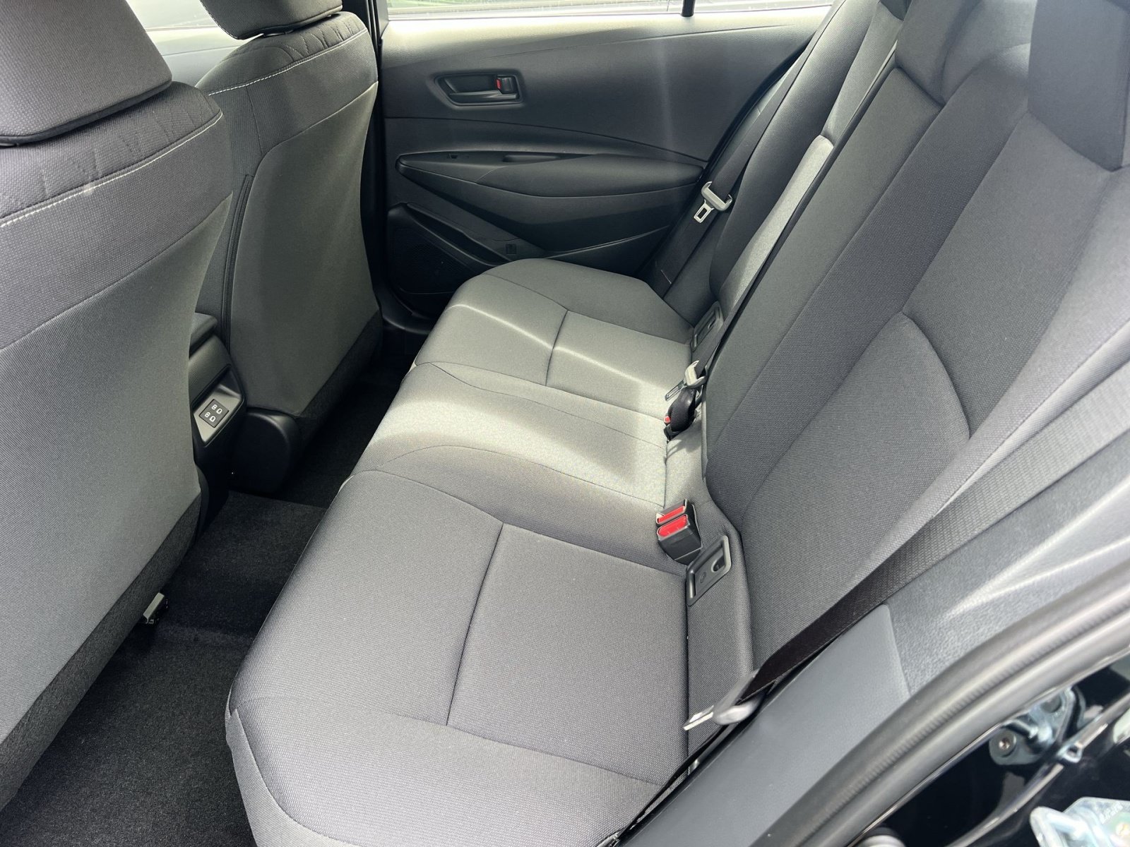 New 2026 Toyota Corolla LE w/ LE Premium Package AWD/4WD image 19