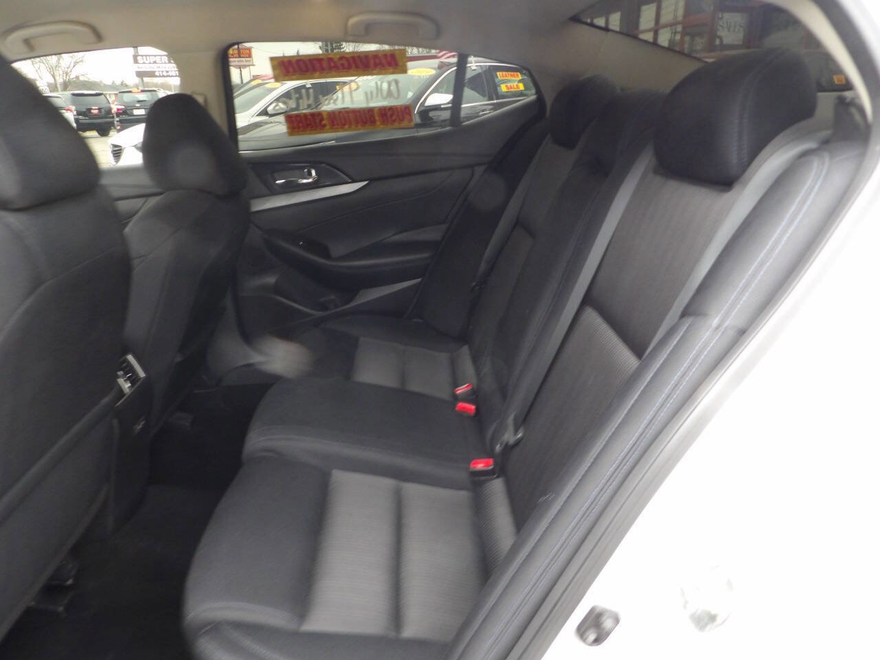 Used 2018 Nissan Maxima 3.5 S image 9