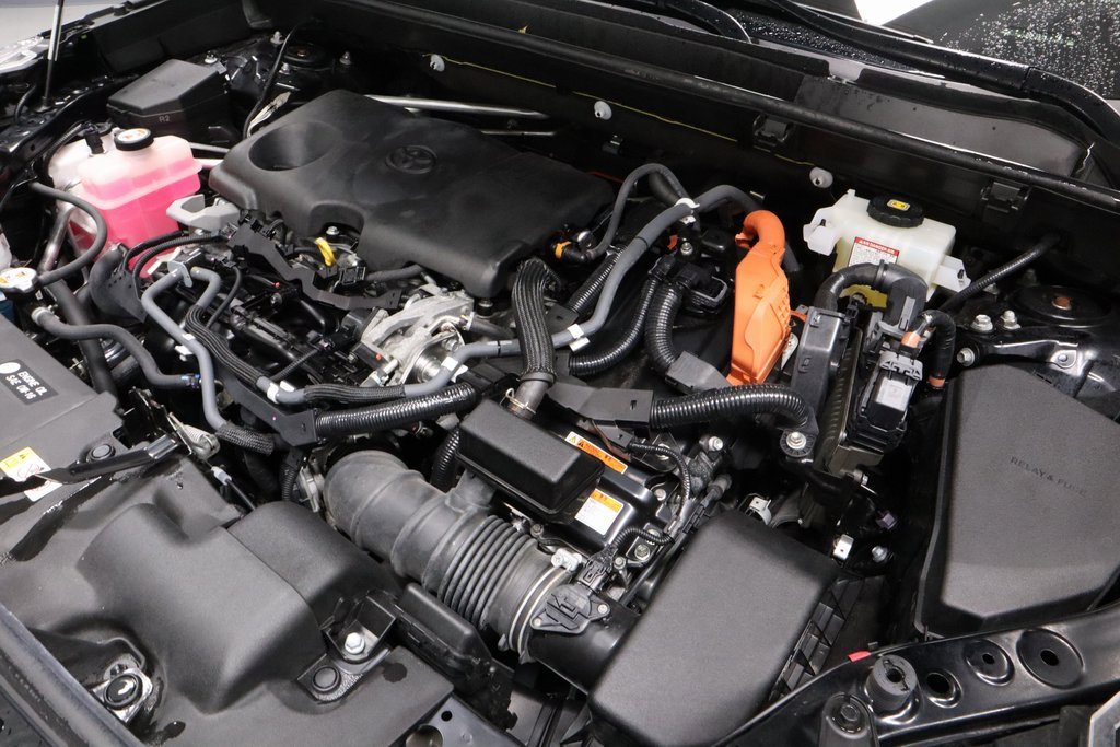 Used 2020 Toyota RAV4 Limited image 13