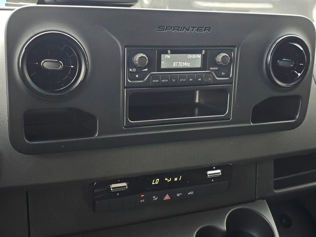 New 2025 Mercedes-Benz Sprinter 2500 image 27