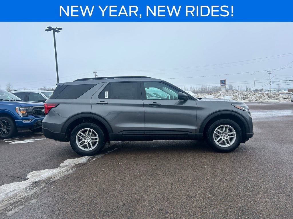 New 2026 Ford Explorer Active image 7