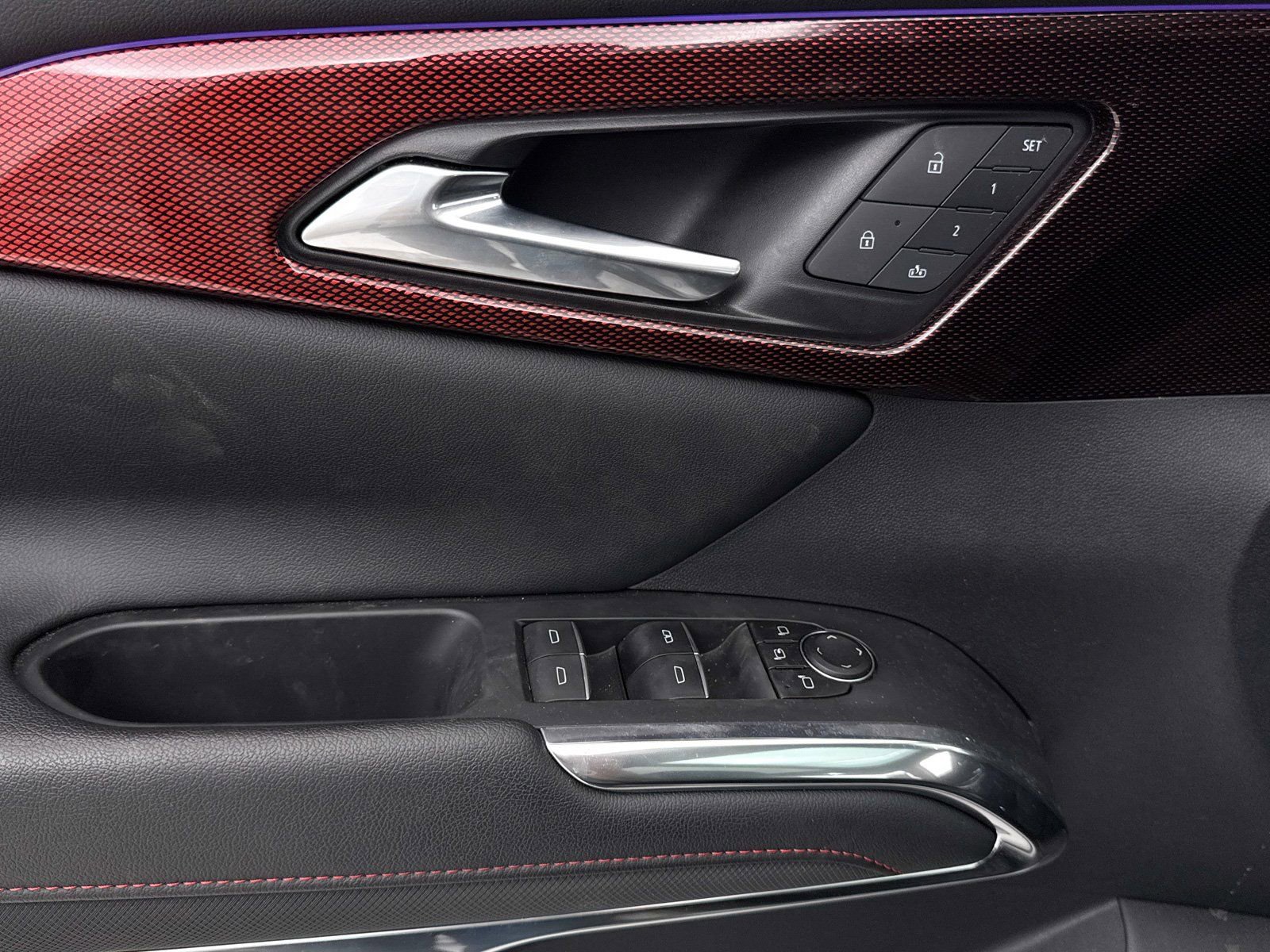 Used 2024 Chevrolet Traverse RS w/ LPO, Floor Liner Package image 28