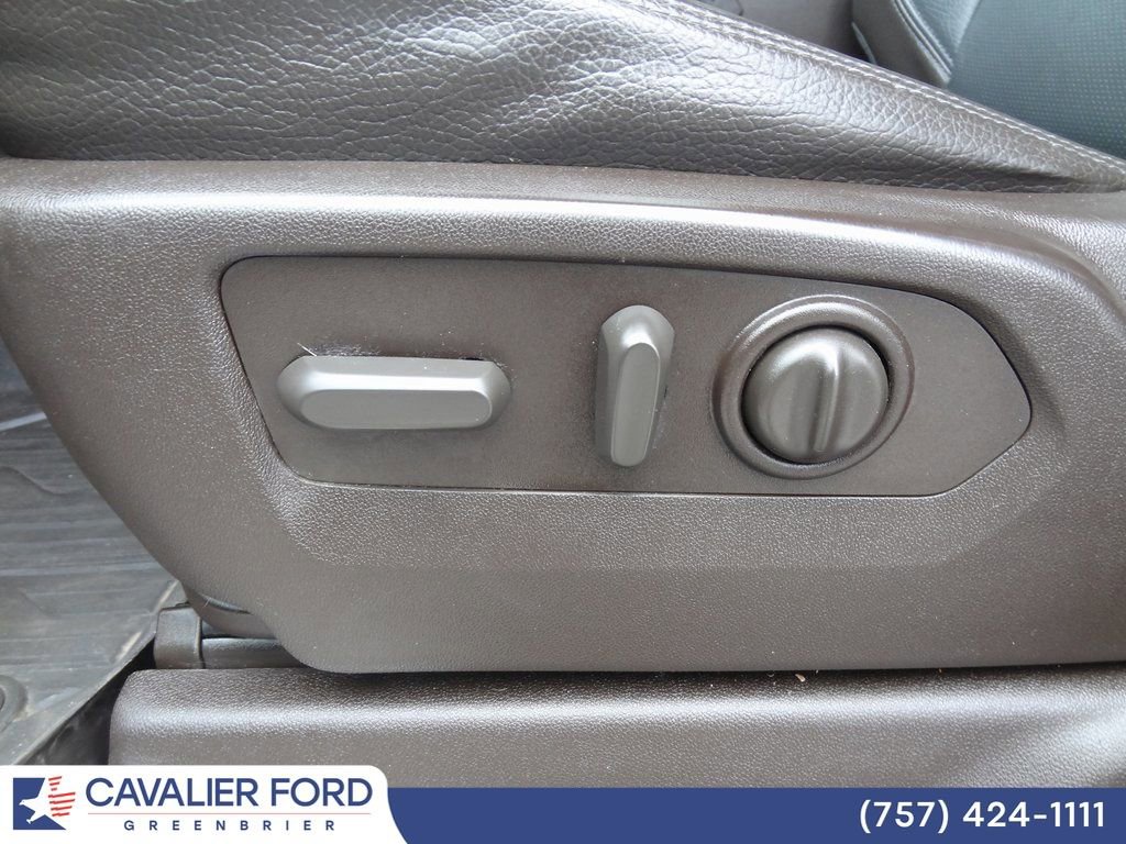 Used 2023 GMC Sierra 3500 Denali image 12