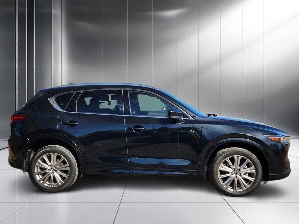 Used 2023 MAZDA CX-5 Signature image 23
