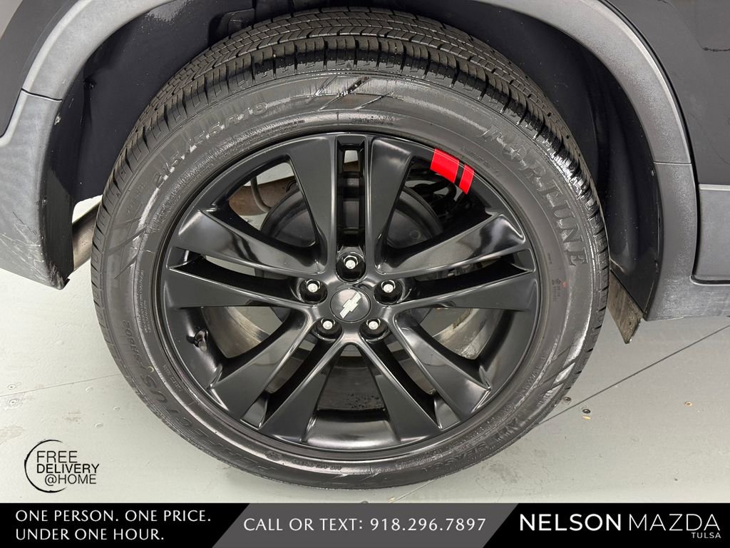 Used 2020 Chevrolet Trax LT w/ Redline Edition image 11