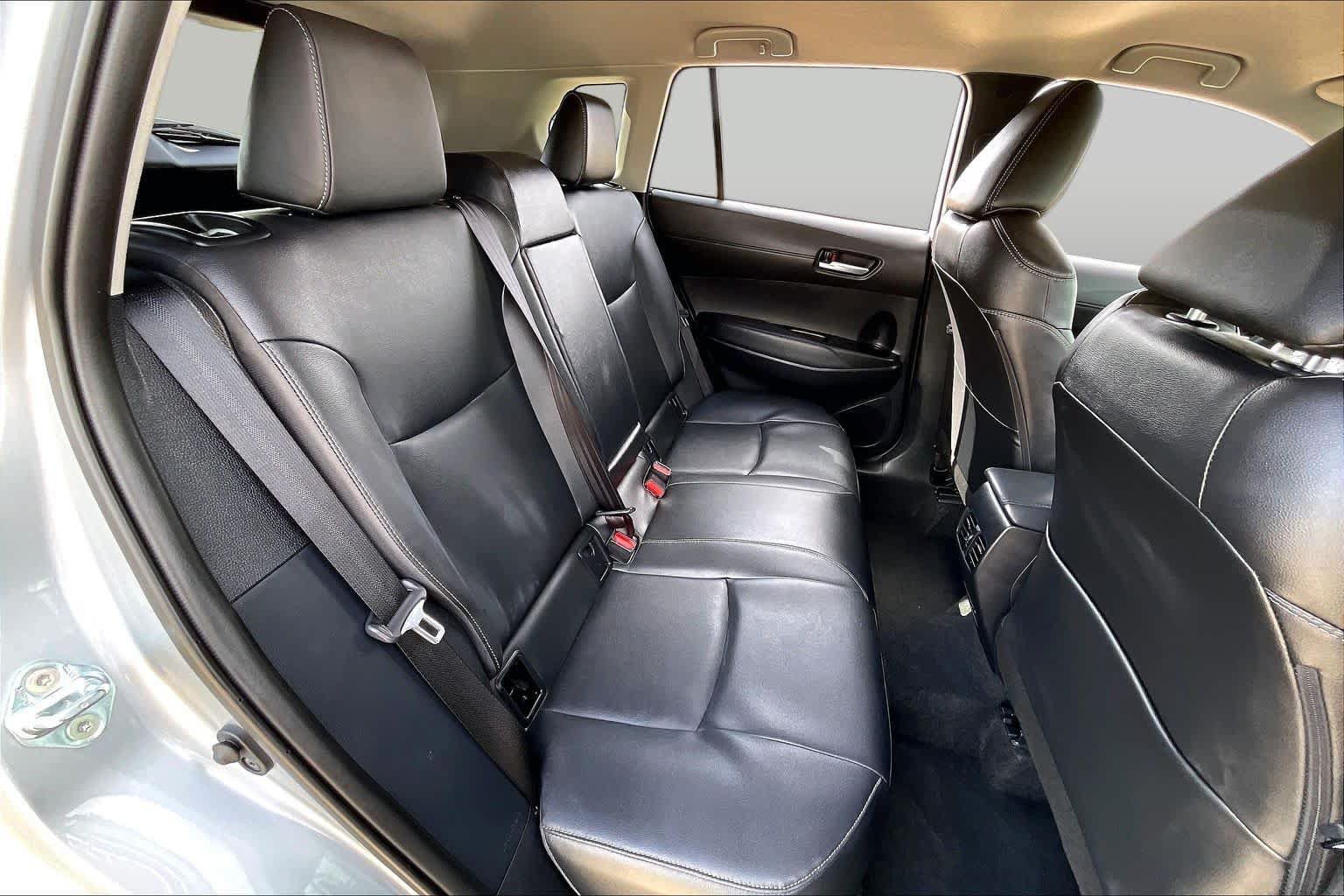 Used 2025 Toyota Corolla Cross XLE FWD image 17