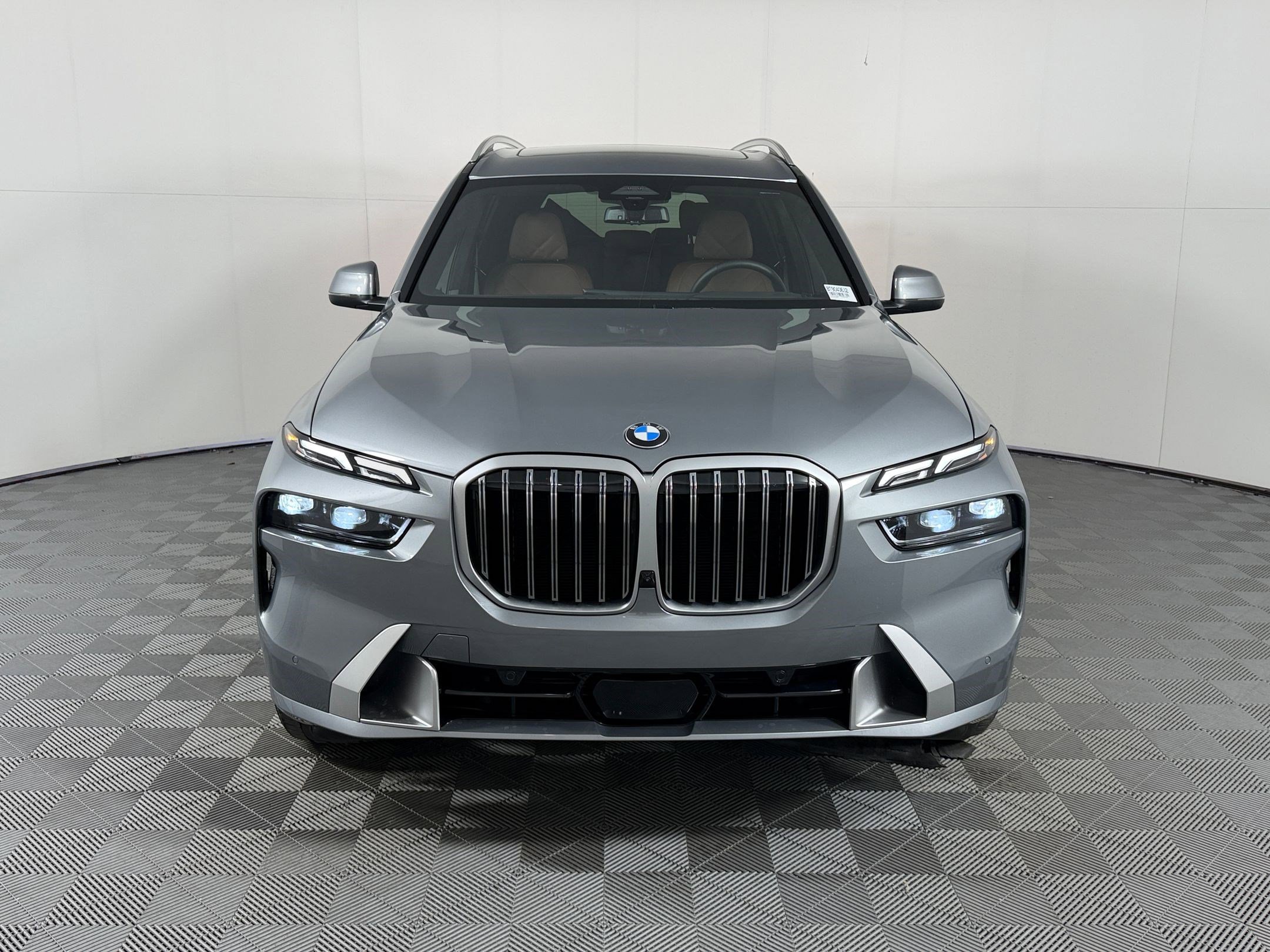 Used 2026 BMW X7 xDrive40i AWD/4WD image 6