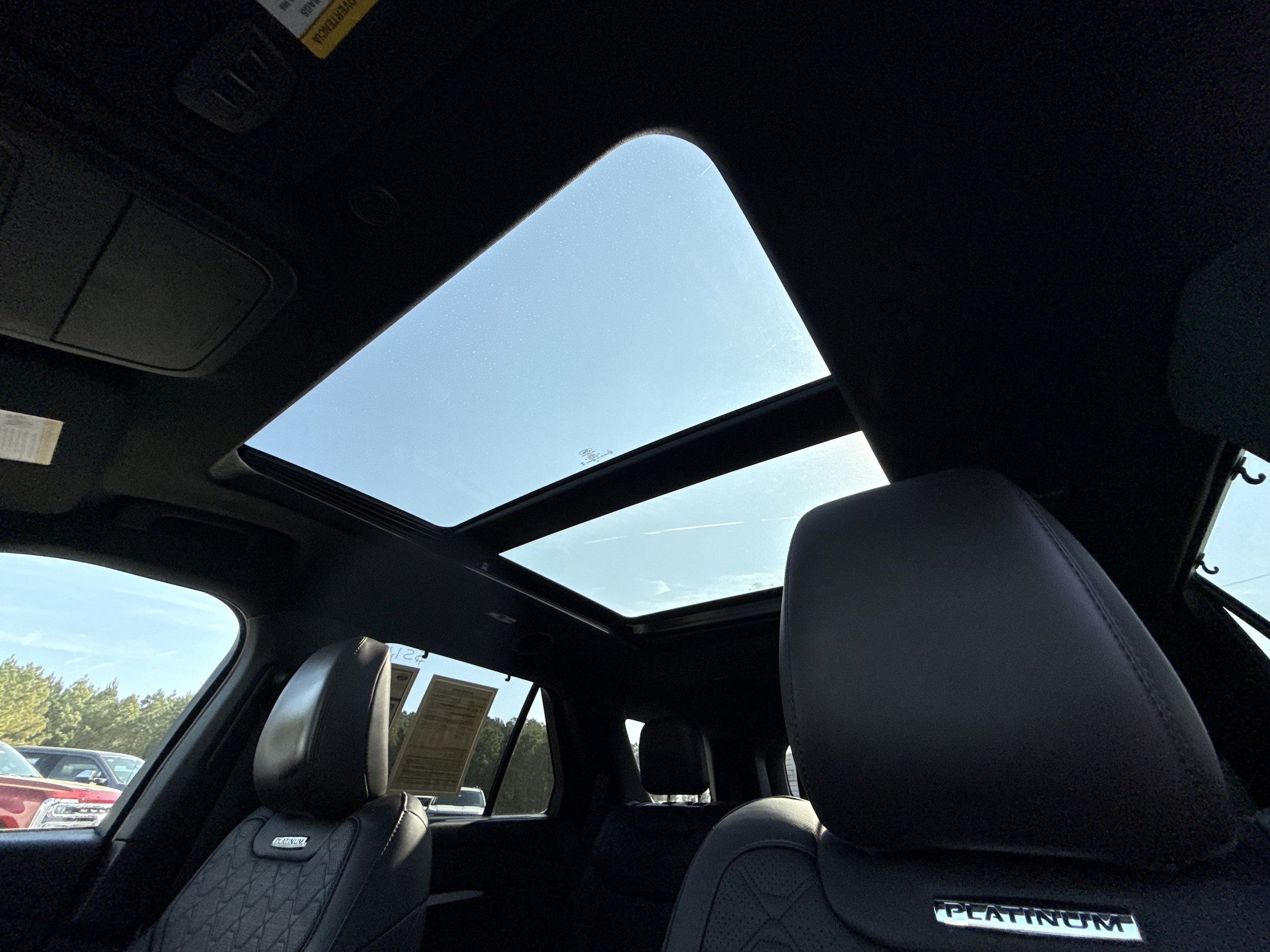 Used 2025 Ford Explorer Platinum w/ Ultimate Package image 22