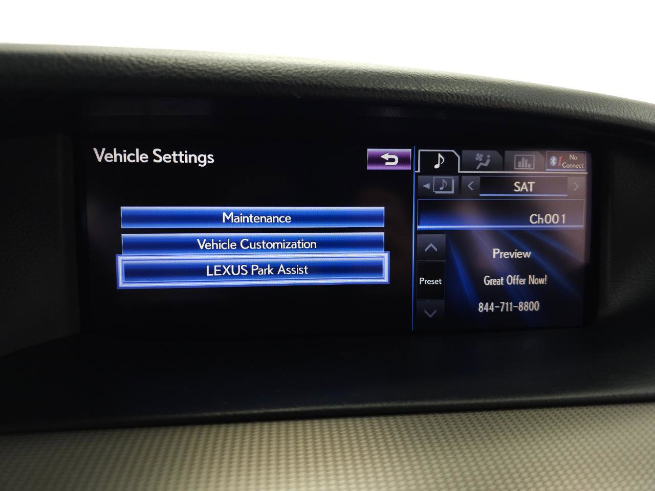 Used 2013 Lexus LS 460 AWD w/ F-Sport Pkg image 25