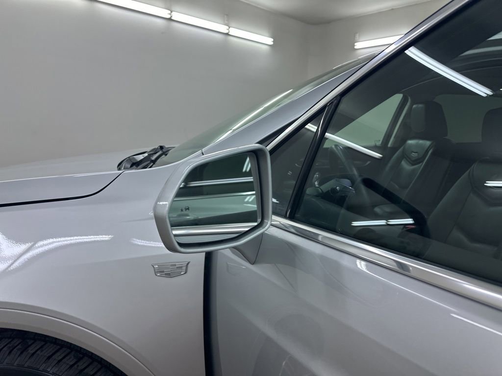 Used 2017 Cadillac XT5 Luxury FWD image 17