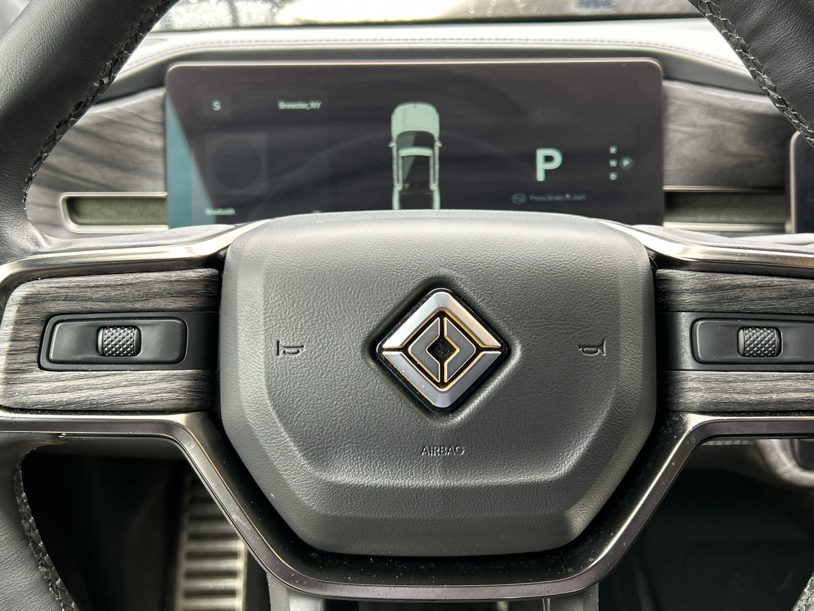 Used 2022 Rivian R1T Adventure AWD/4WD image 12