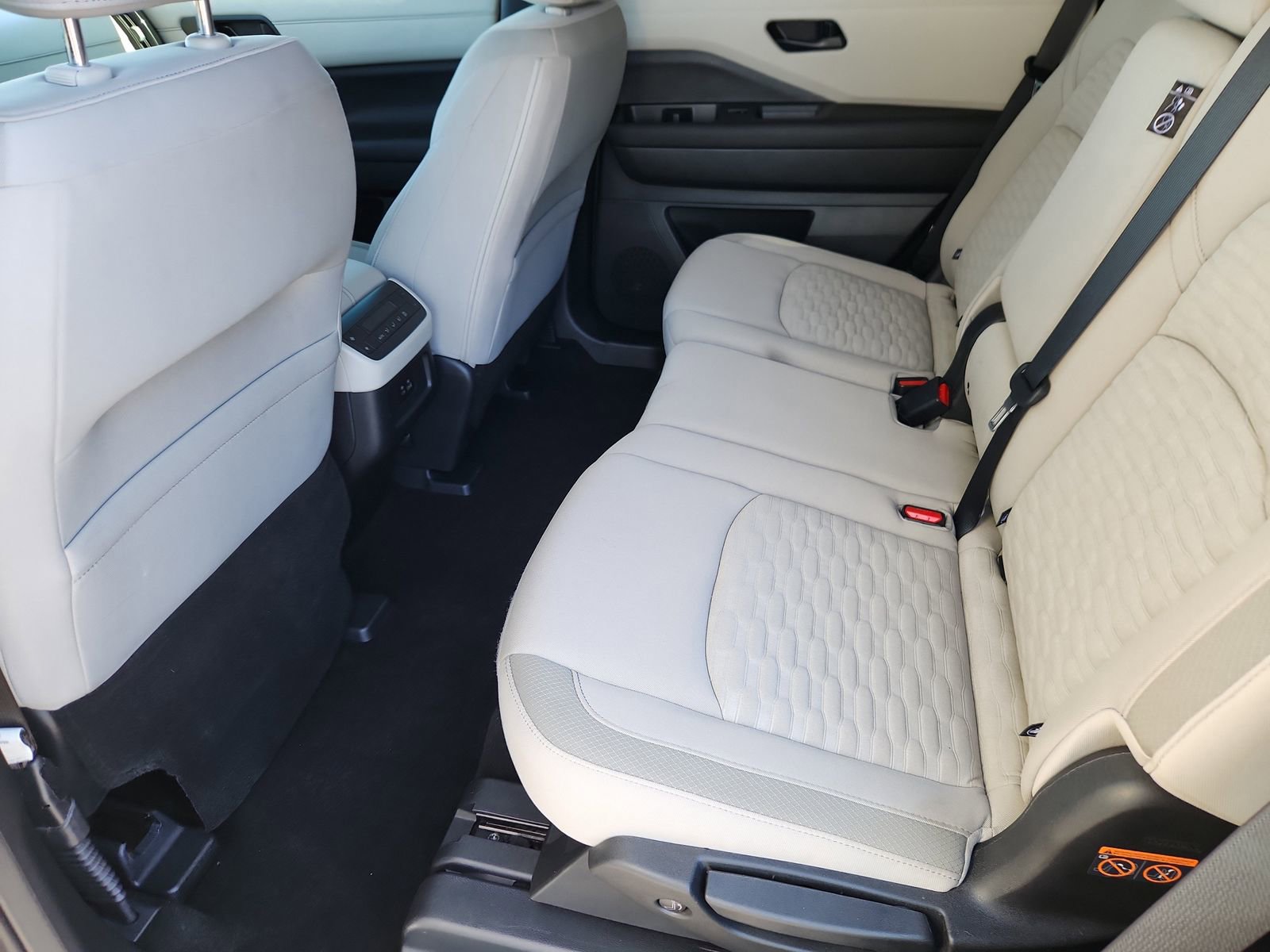 Used 2023 Nissan Pathfinder SV w/ Cargo Package image 11