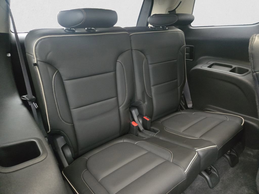 Used 2019 GMC Acadia Denali w/ LPO, Floor Liner Package image 18