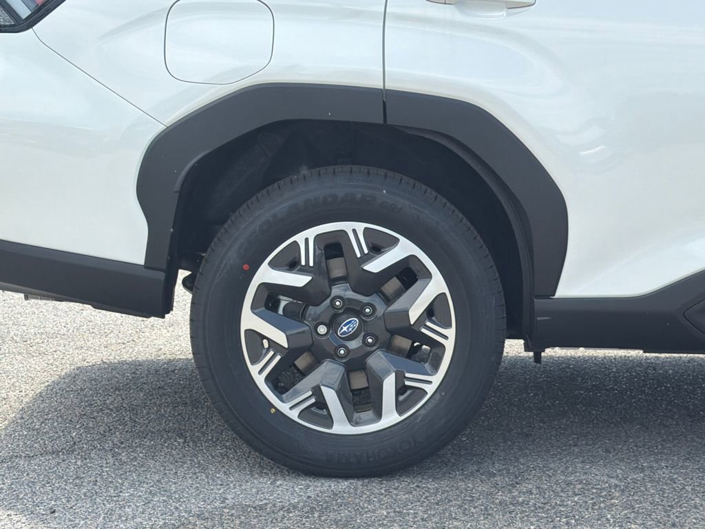 New 2026 Subaru Forester Premium AWD/4WD image 4