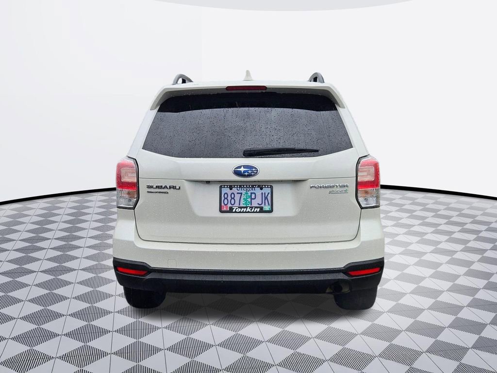 Used 2017 Subaru Forester 2.5i Premium image 5