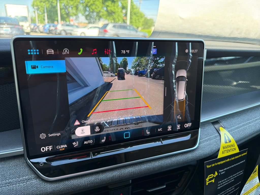New 2026 Volkswagen Tiguan S FWD image 28