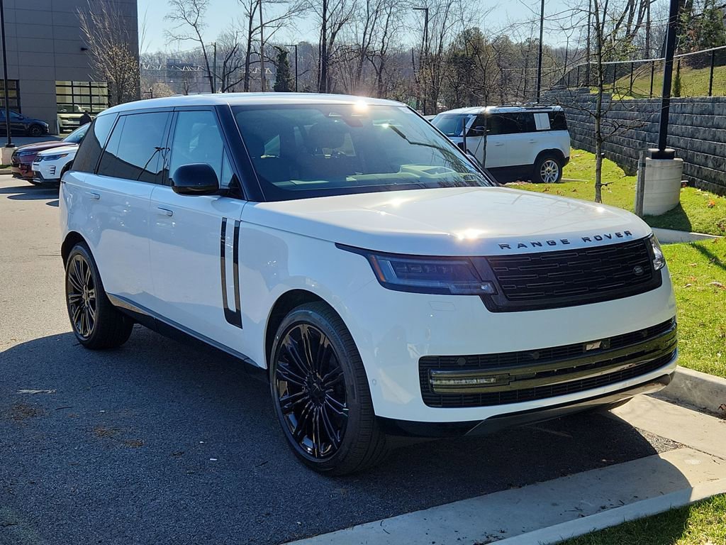 New 2026 Land Rover Range Rover Long Wheelbase SE AWD/4WD image 10