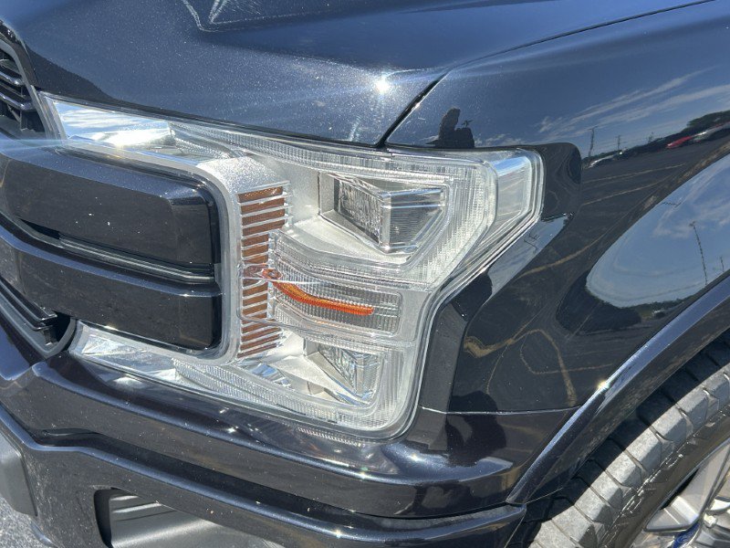 Used 2020 Ford F150 Lariat w/ Equipment Group 502A Luxury AWD/4WD image 16