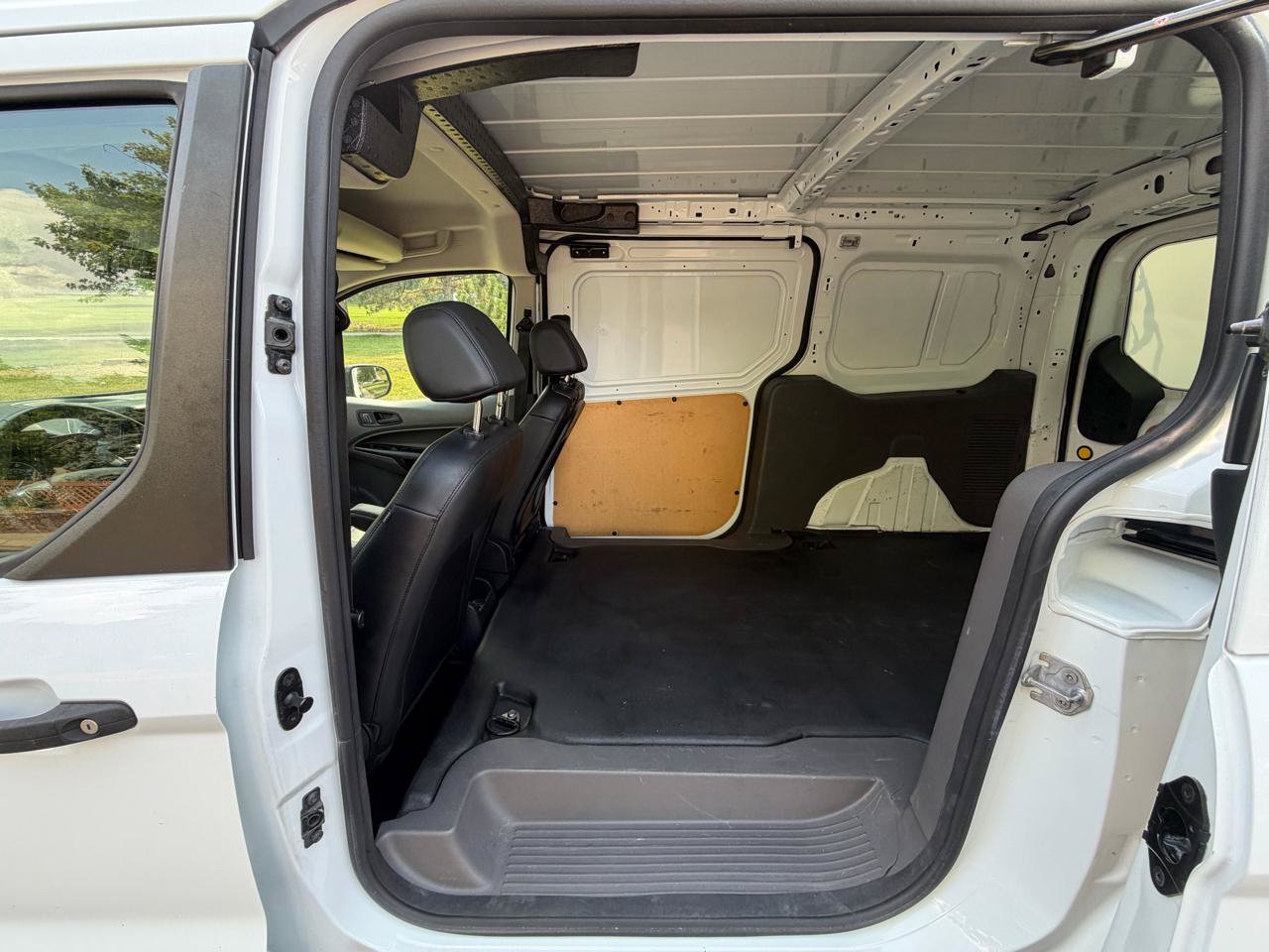 Used 2019 Ford Transit Connect XL FWD image 13