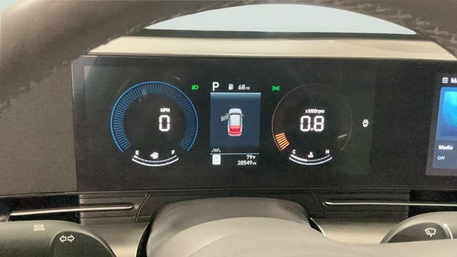 Used 2024 Hyundai Kona SEL AWD/4WD image 20