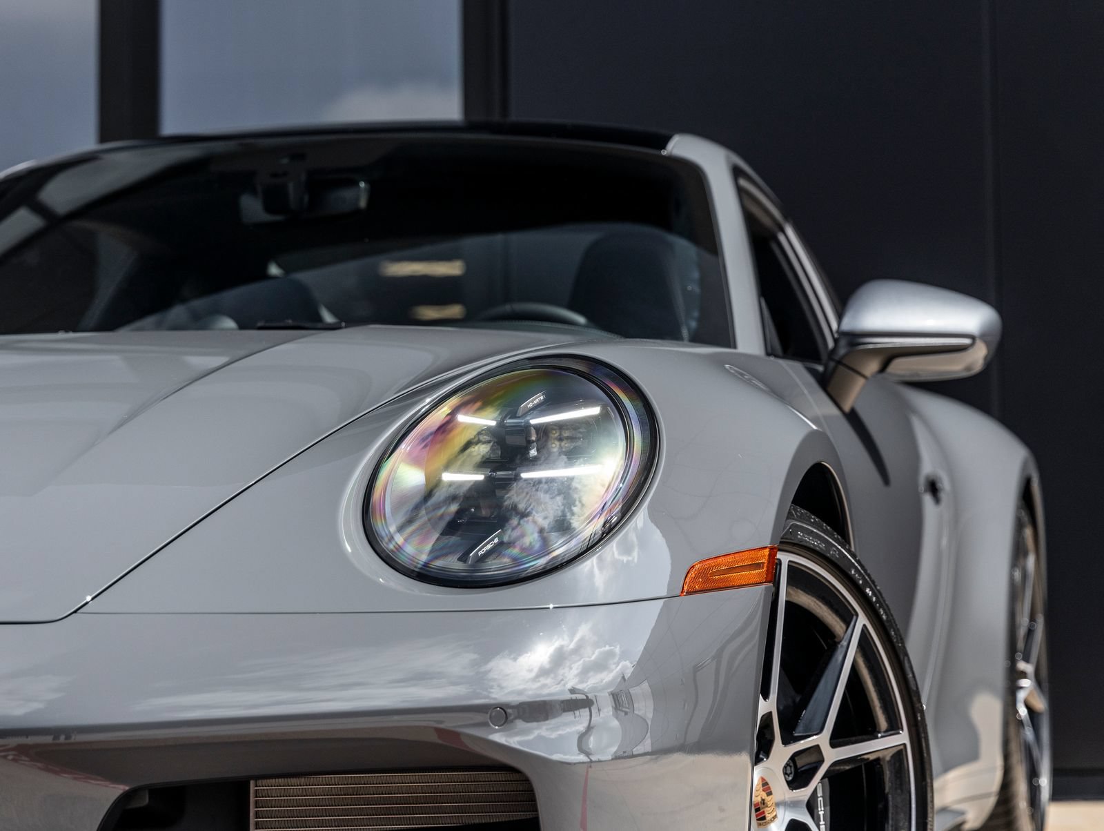 Used 2026 Porsche 911 Carrera T RWD image 17