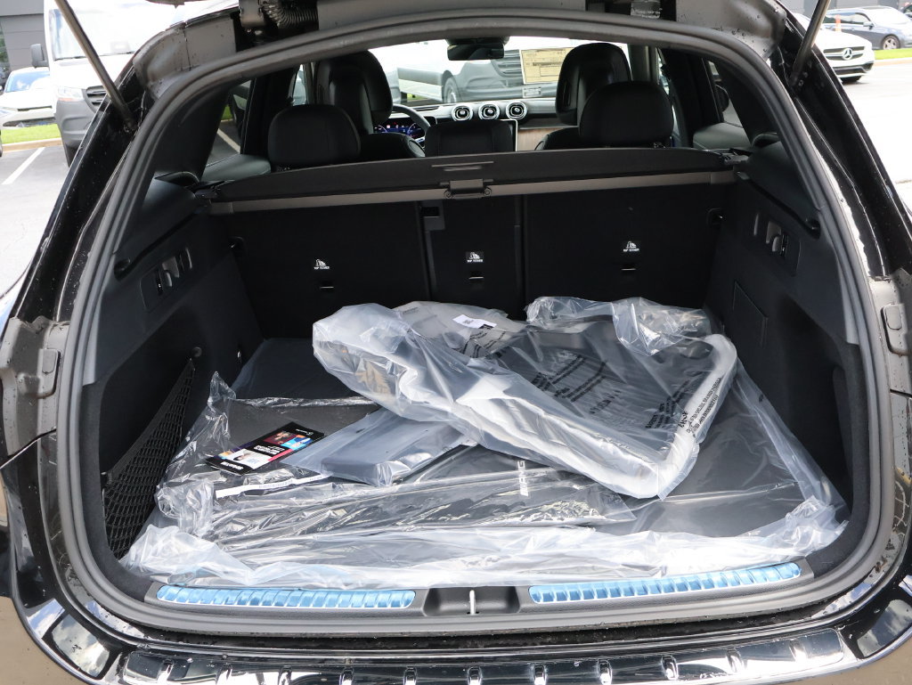 New 2026 Mercedes-Benz GLC 300 4MATIC image 17