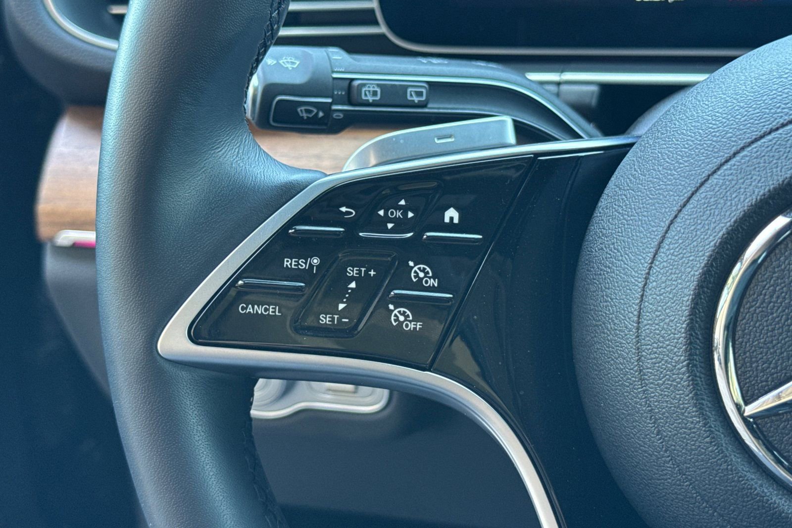 Certified 2026 Mercedes-Benz GLE 450 4MATIC image 29