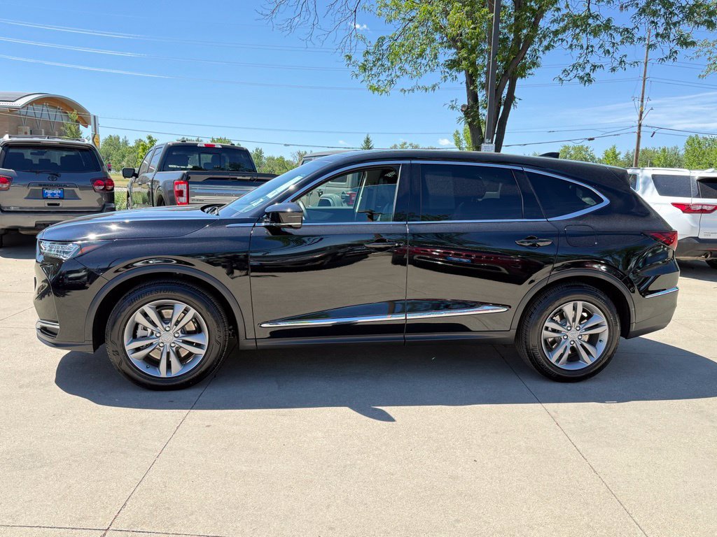 Used 2026 Acura MDX SH-AWD image 9