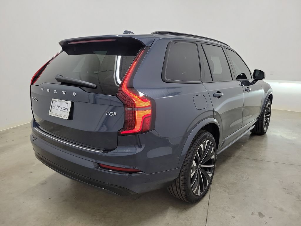 New 2026 Volvo XC90 T8 Ultra w/ Protection Package Premier image 5