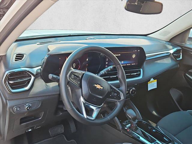 New 2026 Chevrolet TrailBlazer LT w/ Convenience Package FWD image 3