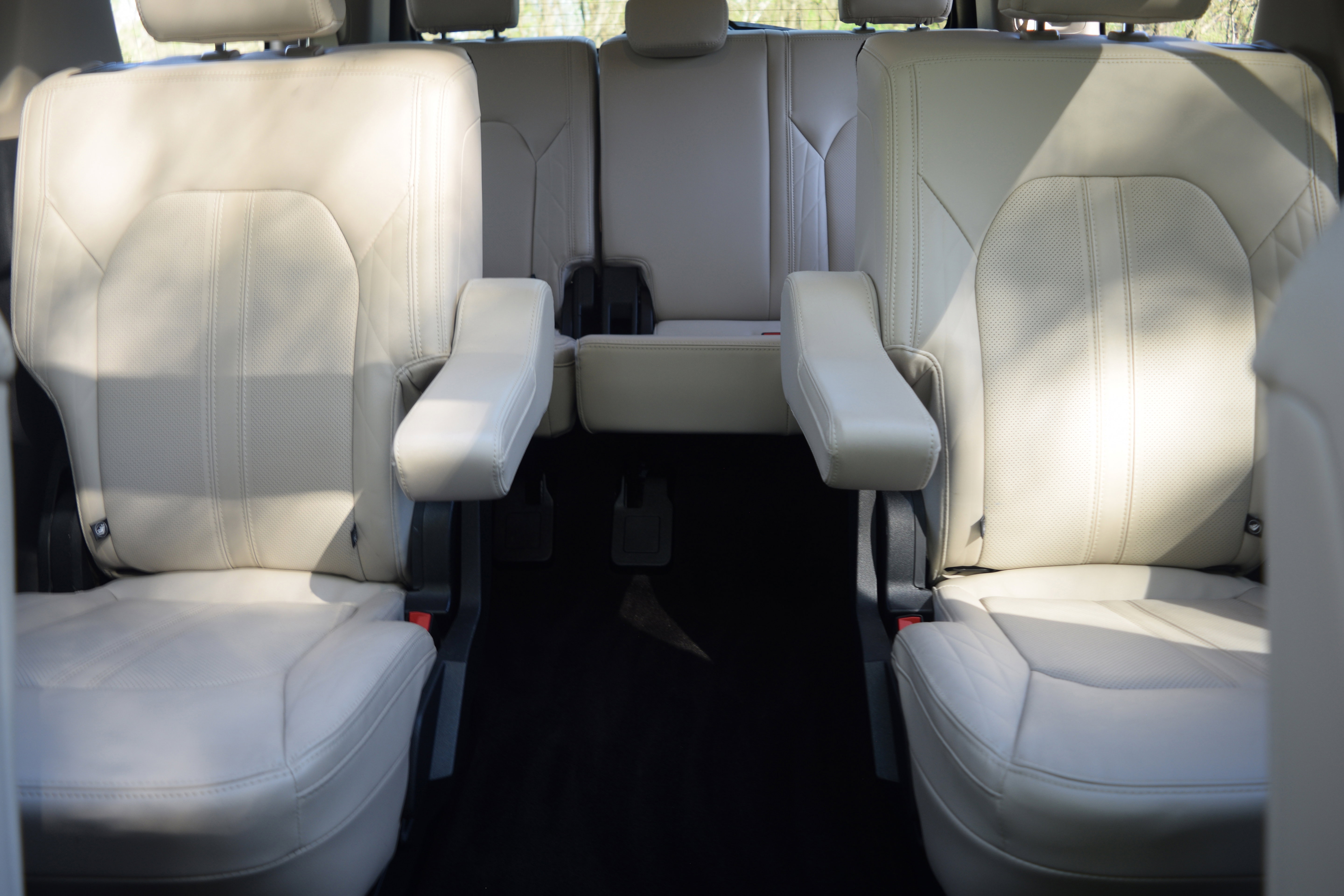 Used 2023 Ford Expedition Platinum image 15