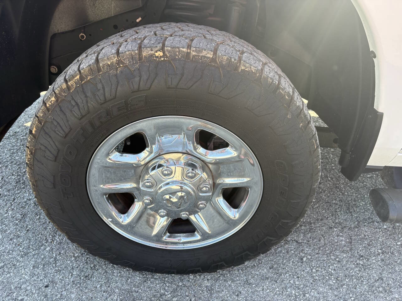 Used 2023 RAM 2500 Tradesman w/ Chrome Appearance Group AWD/4WD image 14
