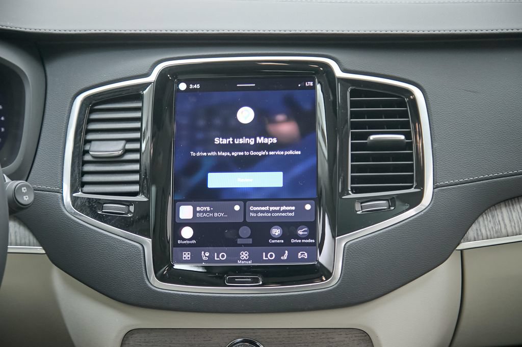 Certified 2024 Volvo XC90 B6 Ultimate w/ Protection Package Premier AWD/4WD image 29