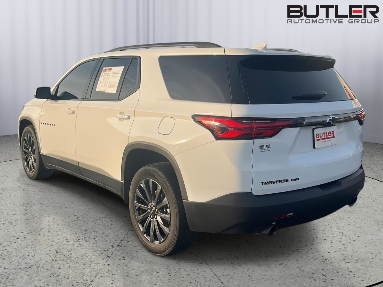 Used 2023 Chevrolet Traverse RS AWD/4WD image 4