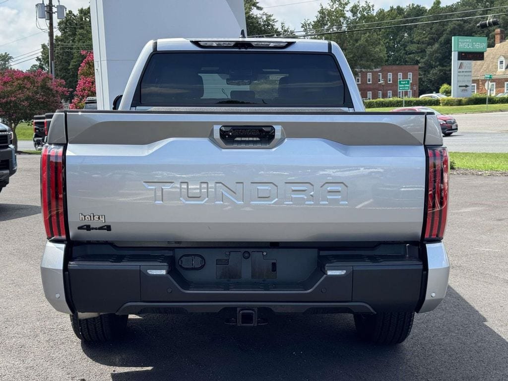 Used 2026 Toyota Tundra Limited AWD/4WD image 22