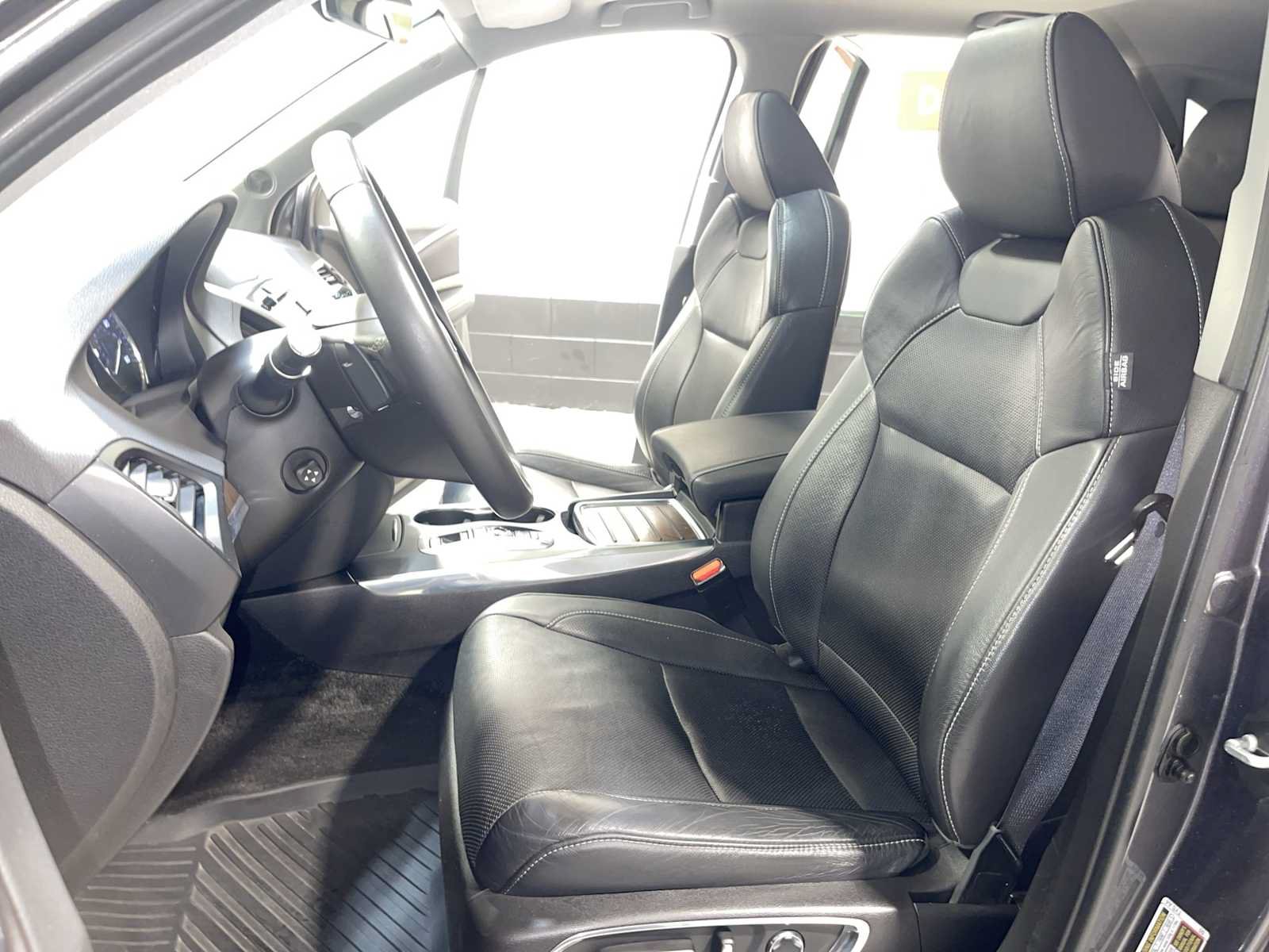 Used 2020 Acura MDX w/ Technology Package AWD/4WD image 11