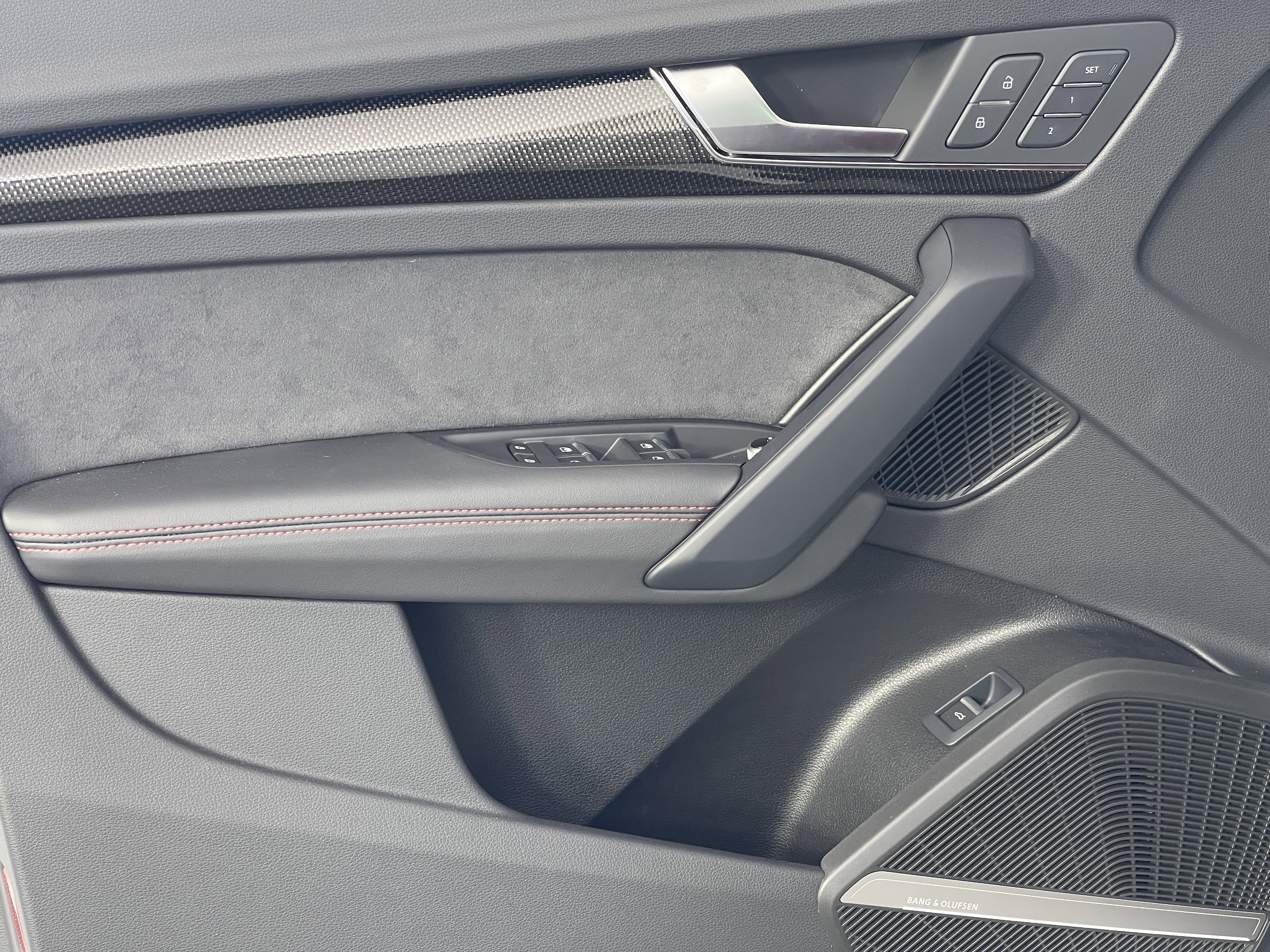 New 2025 Audi SQ5 Premium Plus image 22