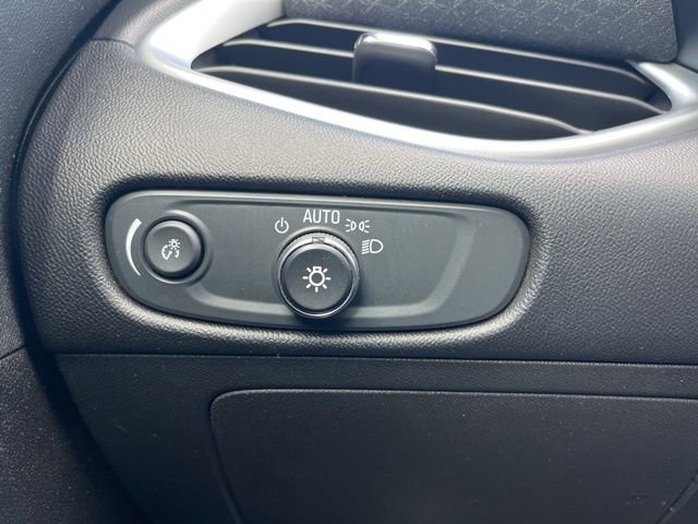 Used 2024 Chevrolet Malibu LT image 21