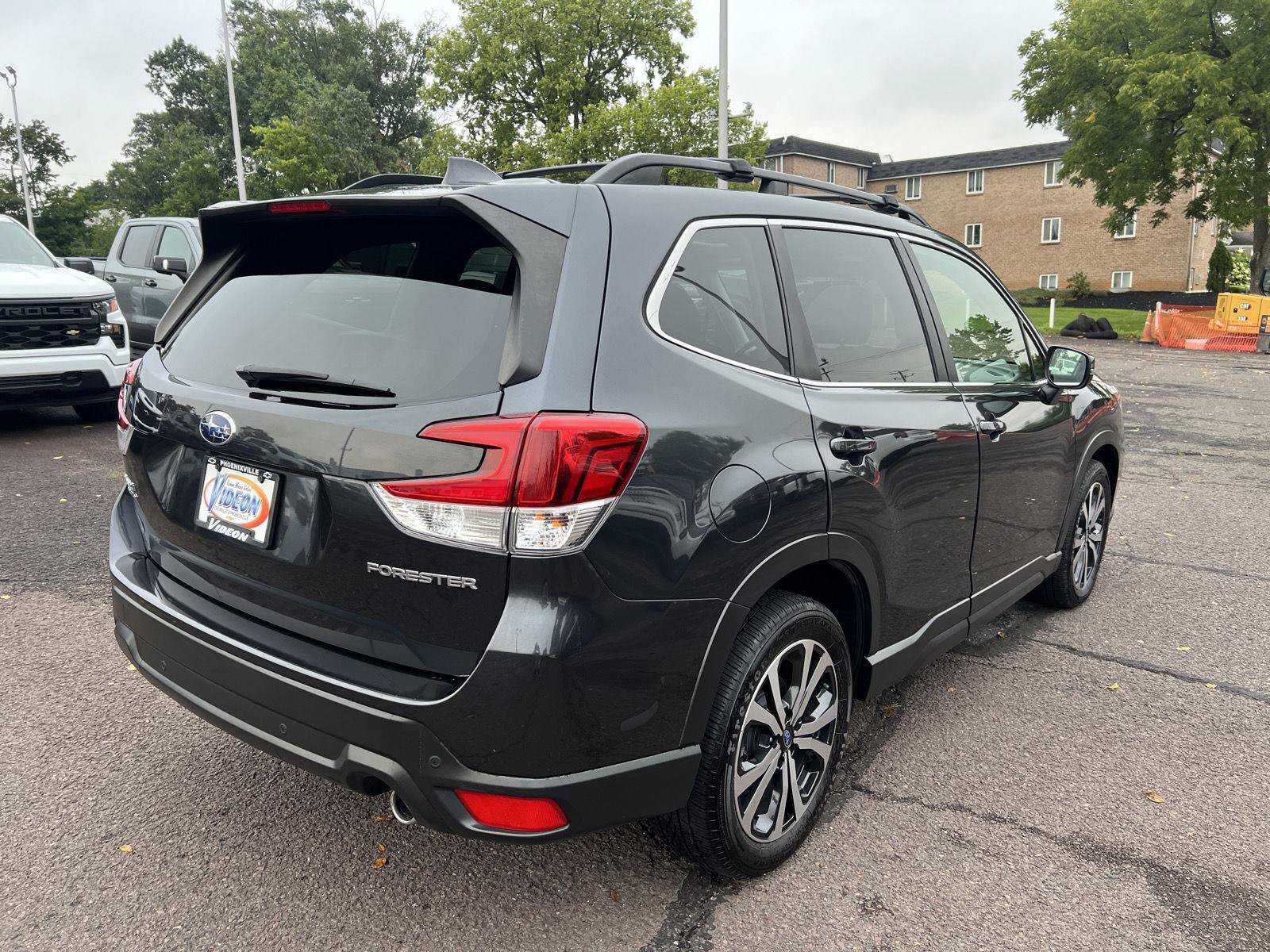Used 2019 Subaru Forester Limited AWD/4WD image 7
