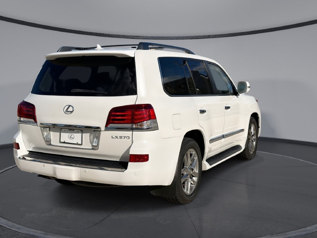 Used 2015 Lexus LX 570 4WD image 11