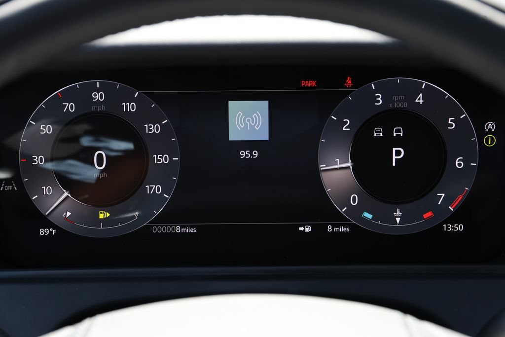 New 2026 Land Rover Range Rover Velar Dynamic SE AWD/4WD image 21