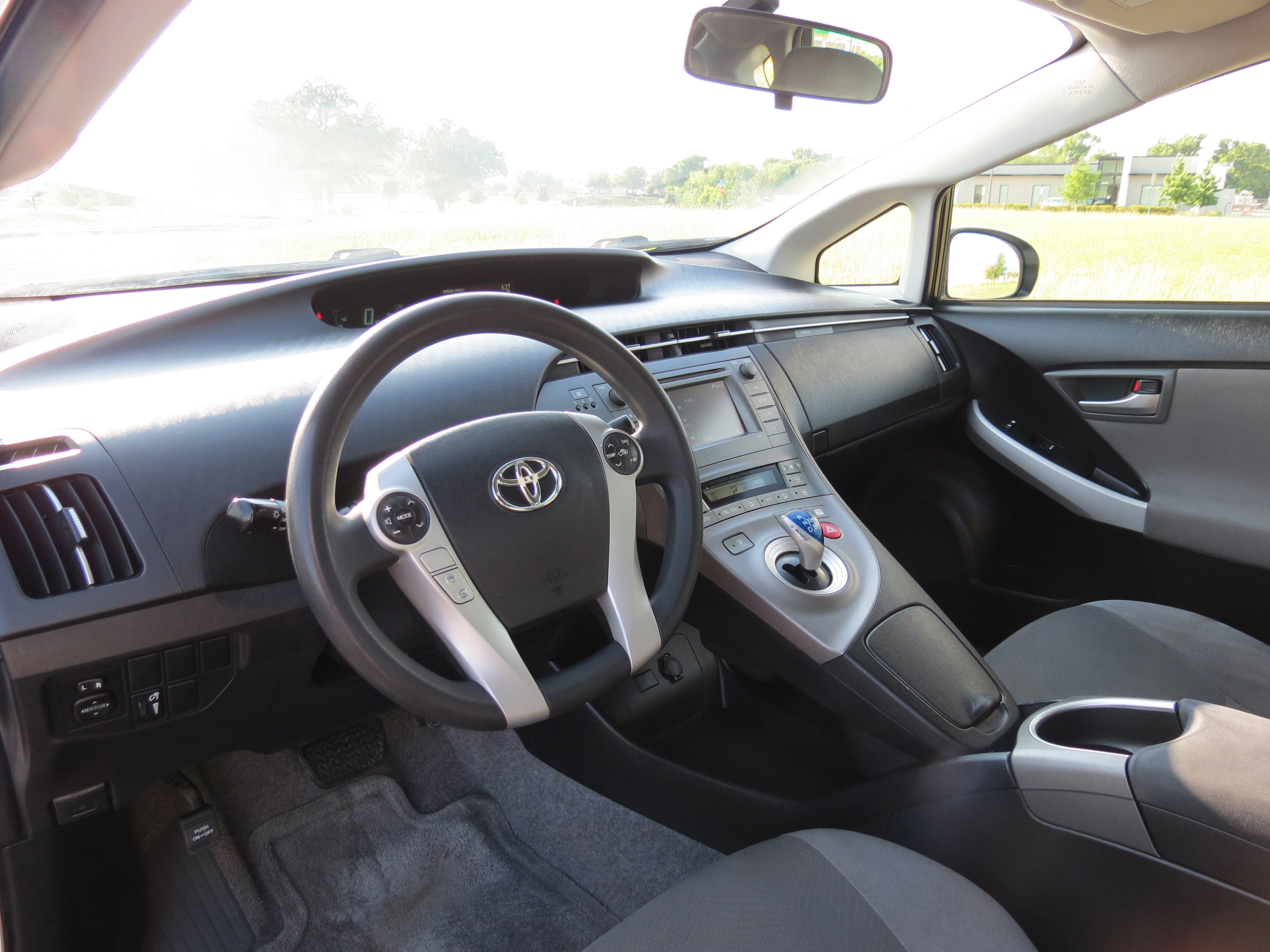 Used 2012 Toyota Prius Two FWD image 22