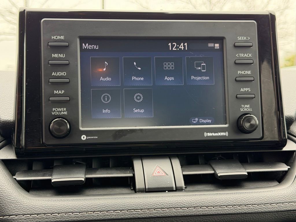 Used 2021 Toyota RAV4 LE image 23