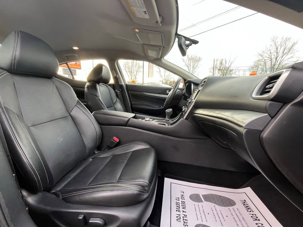 Used 2017 Nissan Maxima 3.5 SV FWD image 19